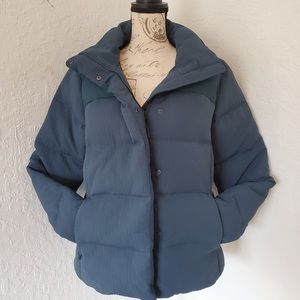 New Women’s North Face Down Puffer Jacket - Medium